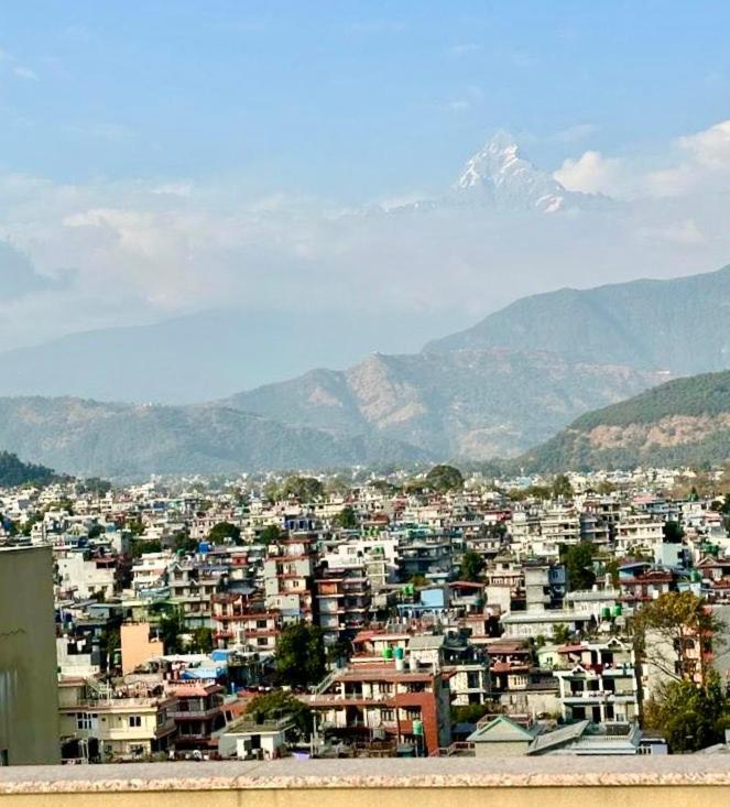 Penthouse 3 Bedroom Apartment With A Beautiful View Pokhara Eksteriør bilde