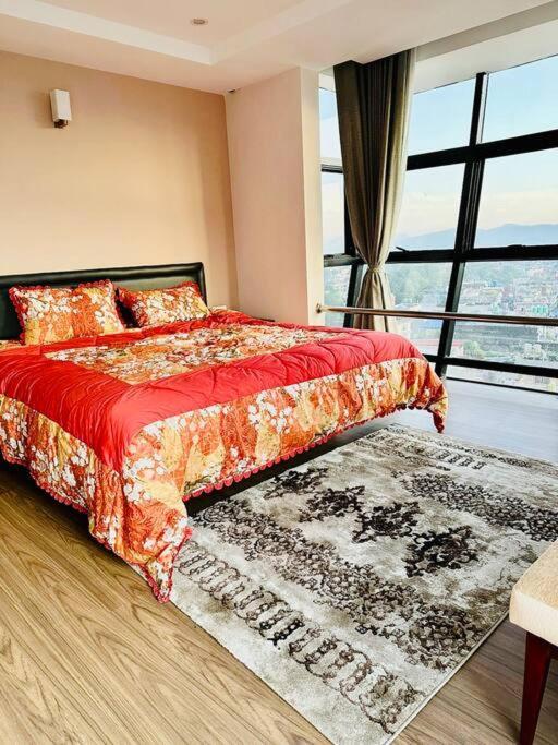 Penthouse 3 Bedroom Apartment With A Beautiful View Pokhara Eksteriør bilde