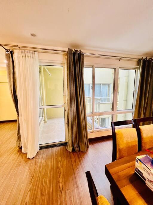 Penthouse 3 Bedroom Apartment With A Beautiful View Pokhara Eksteriør bilde